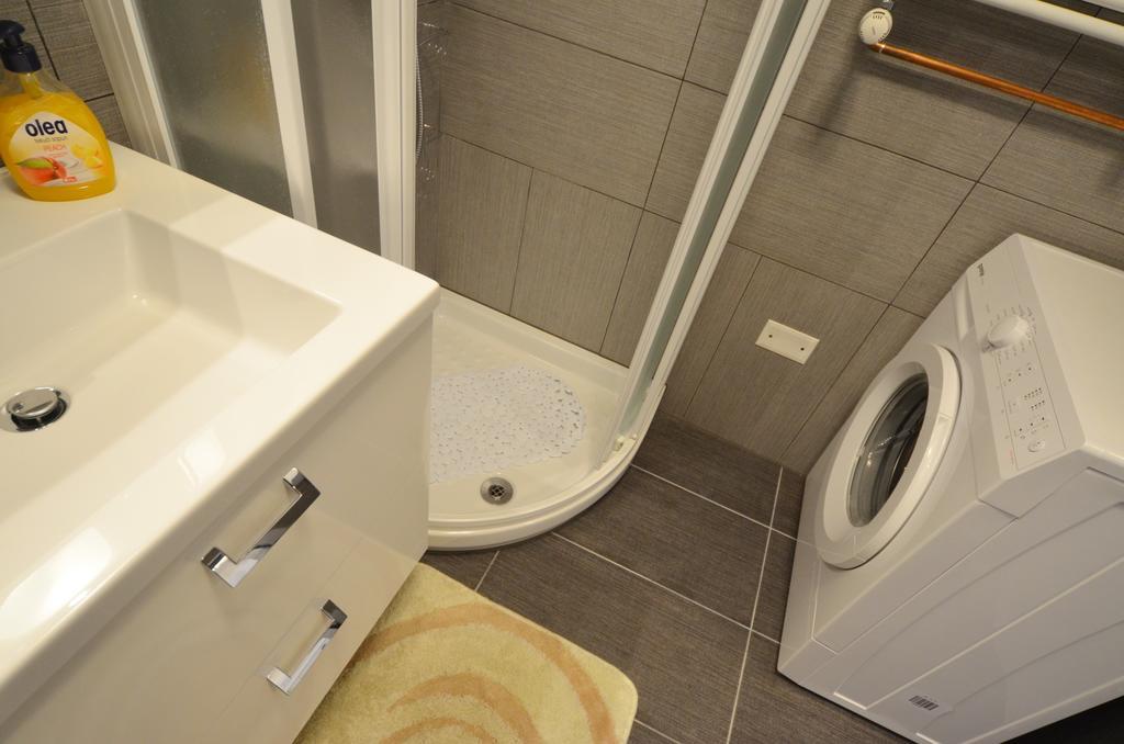 Apartment Dina 52 روفينج المظهر الخارجي الصورة